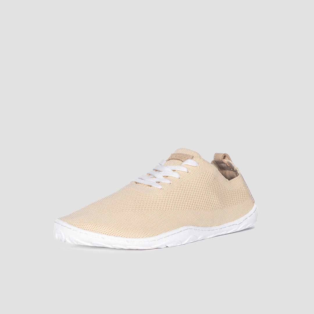 Vaistoa Iloa knitted barefoot sneakers cream front diagonal view