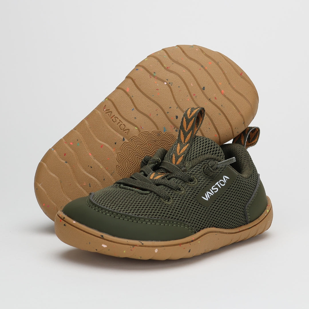 Vaistoa Kiva Kids Mesh Barefoot Sneakers - Main Image