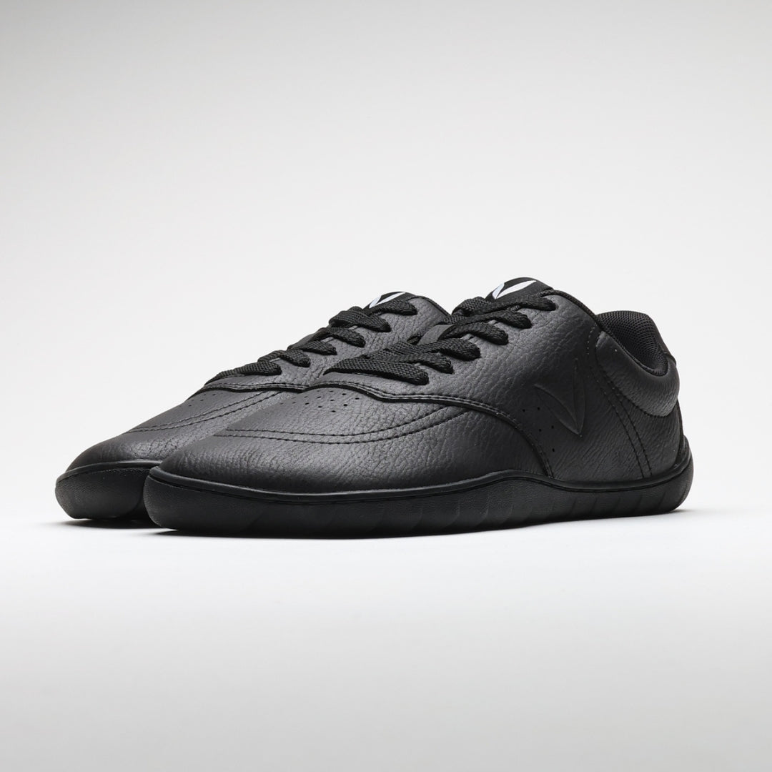 Vaistoa Katu 2 black barefoot sneakers – a pair of shoes photographed from the front angle, highlighting the minimalist design, wide toe box, and low profile.