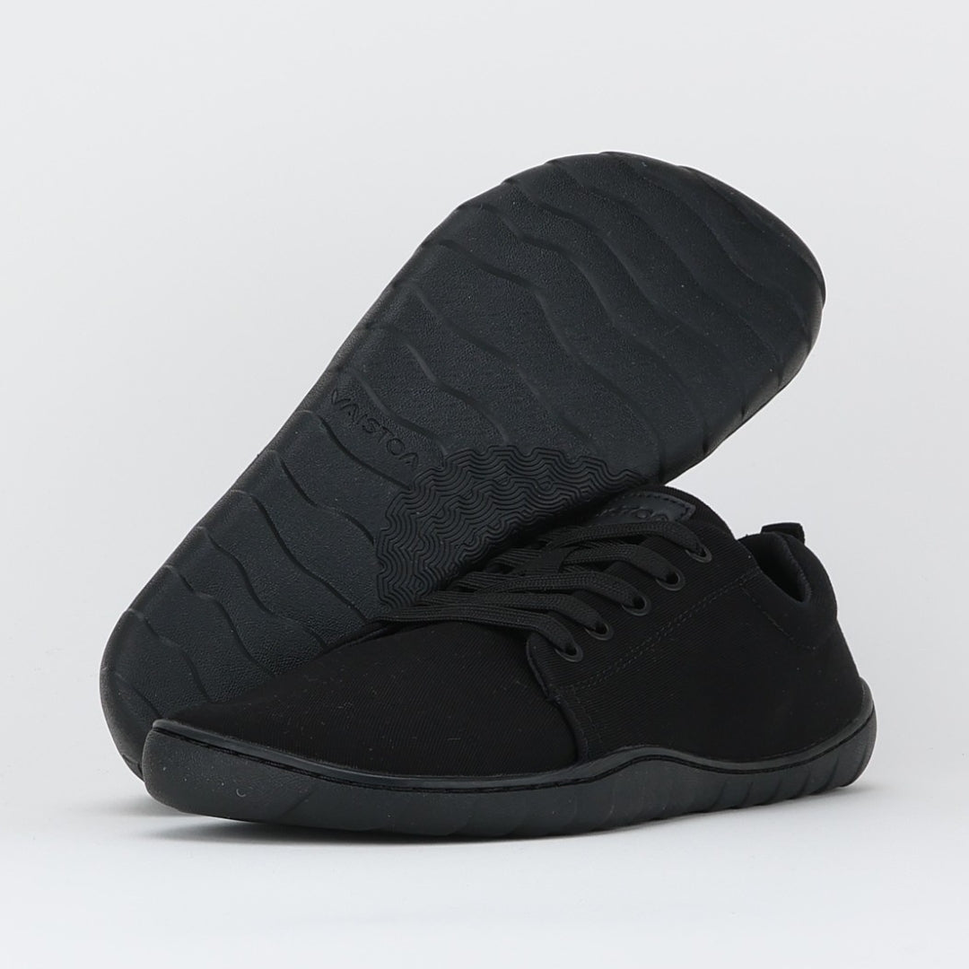vaistoa rento 2 barefoot shoes low top canvas sneakers black design from finland