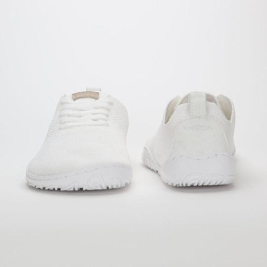 Vaistoa Iloa knitted barefoot sneakers white front and back view