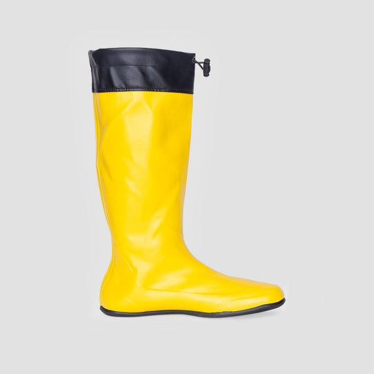 Vaistoa Korpi barefoot rain boots yellow flat zero drop outsole lateral view