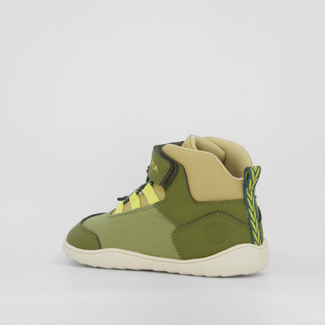 Vaistoa Kumpu Kids barefoot sneakers olive back diagonal view