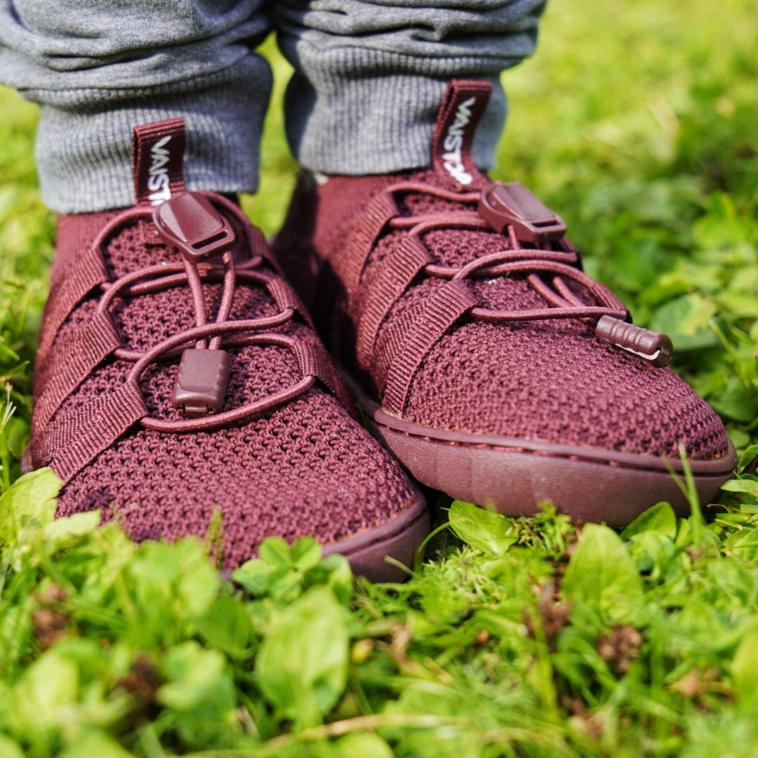 Vaistoa Riemu Kids Knitted Barefoot Slip-on Shoes Burgundy user image