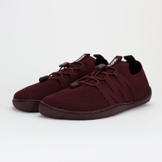 Vaistoa Riemu Knitted Barefoot Slip-on Shoes Burgundy pair front diagonal view