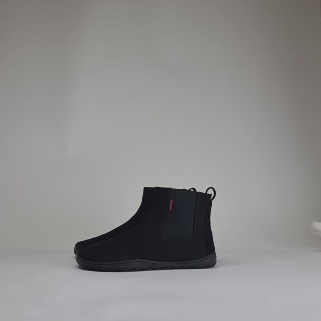 Vaistoa Kajo | Barefoot Chelsea Boots