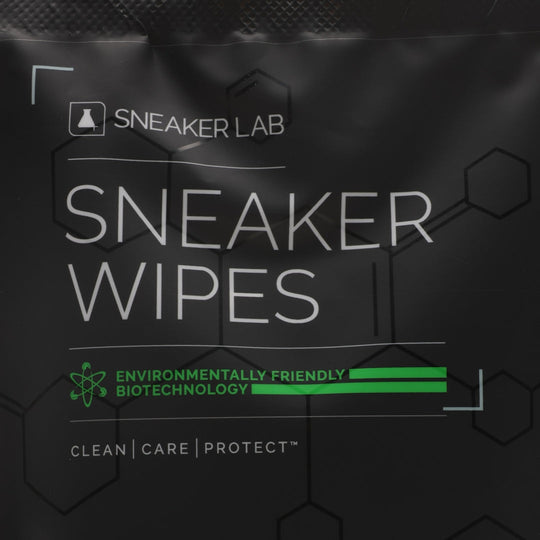 Sneaker LAB Sneaker Wipes shoe cleaning wipes, close-up of the package