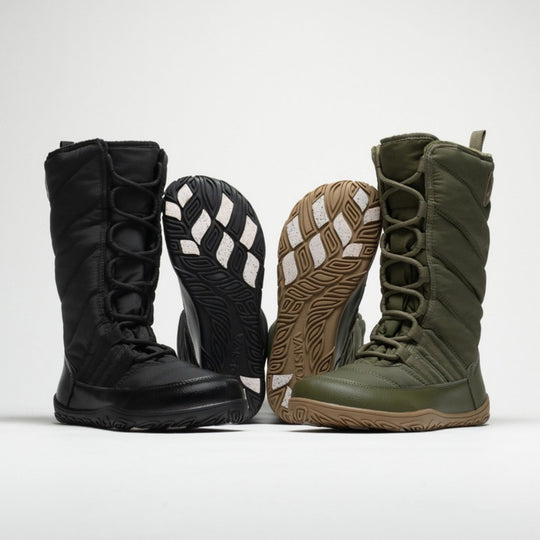 Vaistoa Hanki 3 barefoot winter snow boots, colour Black – studio photo: two colours side by side with soles visible.