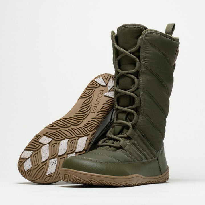 Vaistoa Hanki 3 barefoot winter snow boots, colour Olive green – studio photo: pair with one boot tilted to show the sole.