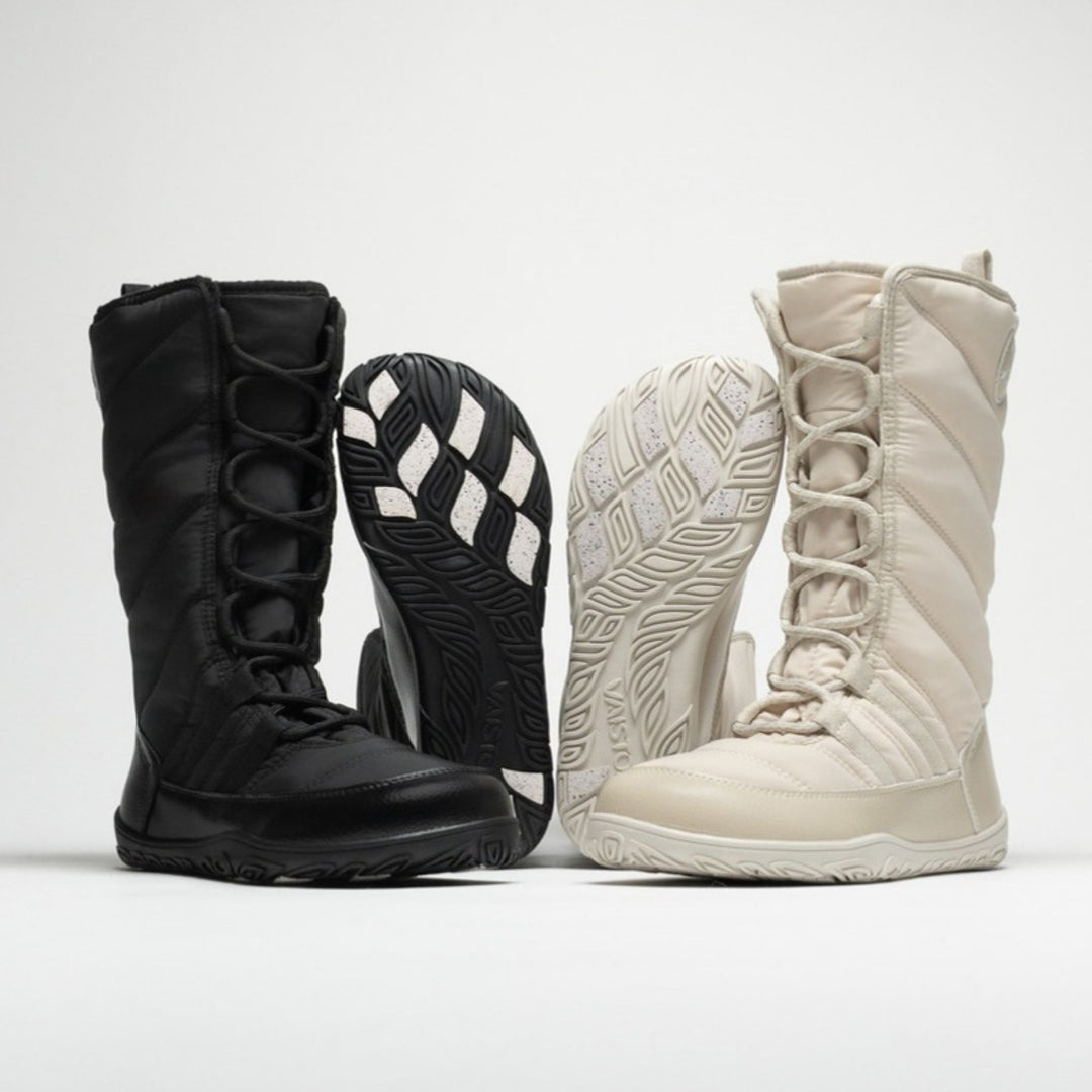 Vaistoa Hanki 3 barefoot winter snow boots, colour Vanilla – studio photo: two colours side by side with soles visible.