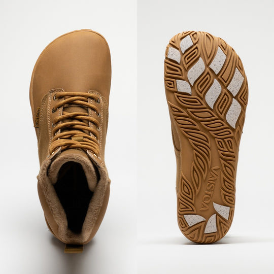 Vaistoa Hurmos 3 casual winter barefoot boots – one shoe shown from above highlighting the wide foot-shaped toe box, lacing and faux fur lining, and the other shown from below with the outsole pattern, Vaistoa logo and light grip pads