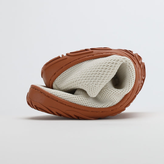vaistoa iloa barefoot shoes knitted sneakers natural white with terracotta sole thin flexible sole