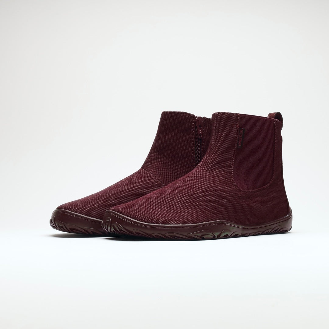 Vaistoa Kajo 2 barefoot chelsea boots – burgundy pair shown from a front angle against a light background
