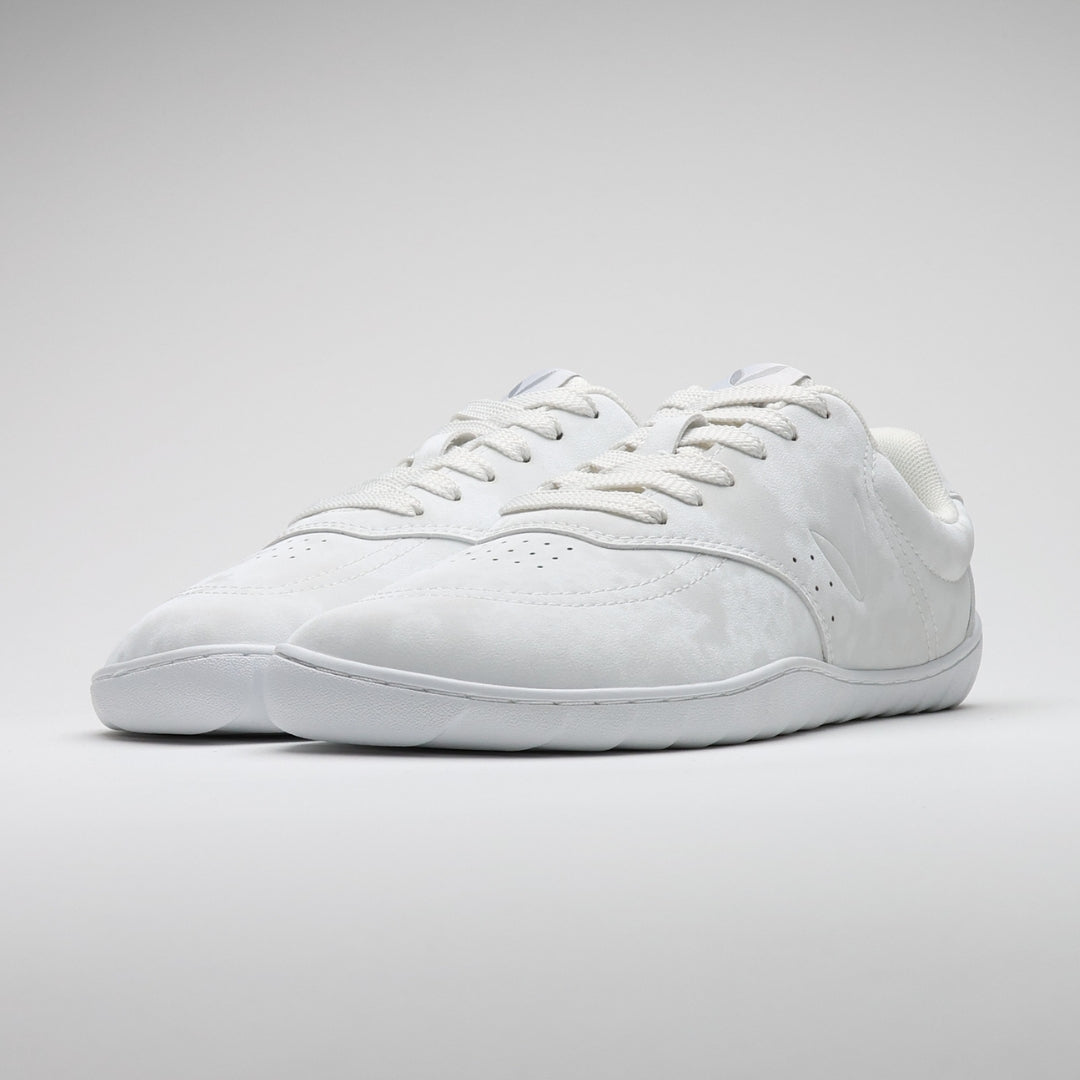 Vaistoa Katu 2 white barefoot sneakers – a pair of shoes photographed from the front angle, highlighting the minimalist design, wide toe box, and low profile.