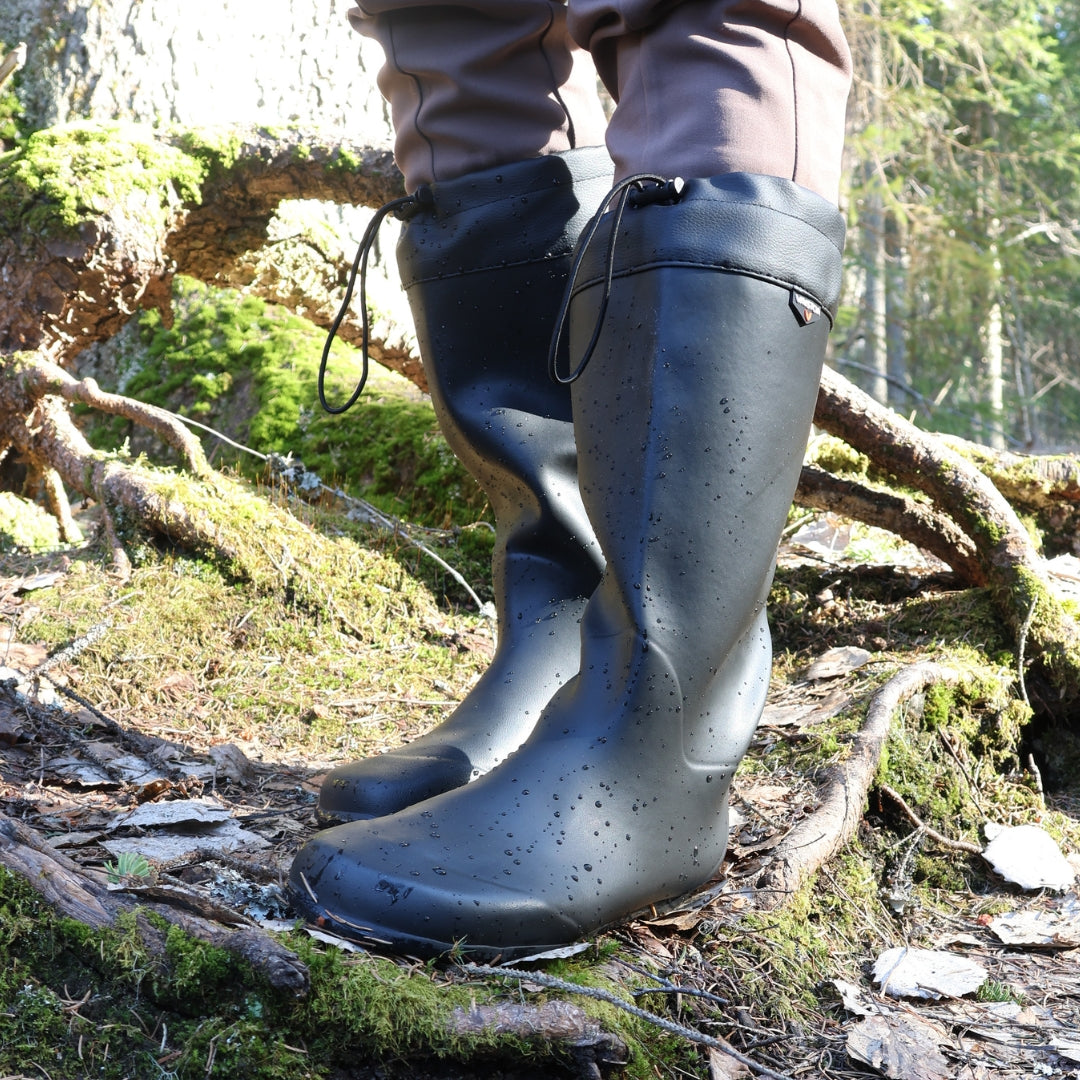 Vaistoa Katve 2 paljasjalkakumisaappaat musta käyttokuva kevät vihreä sammal