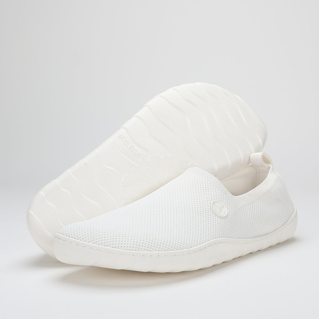 Vaistoa Lempeä 2 barefoot slip-on shoes white – Design from Finland