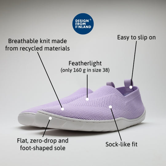 Vaistoa Lempeä 3 slip-on barefoot shoes – lavender shoes with infographic showing features including breathable knit, lightweight design, easy slip-on fit, and flat zero-drop sole