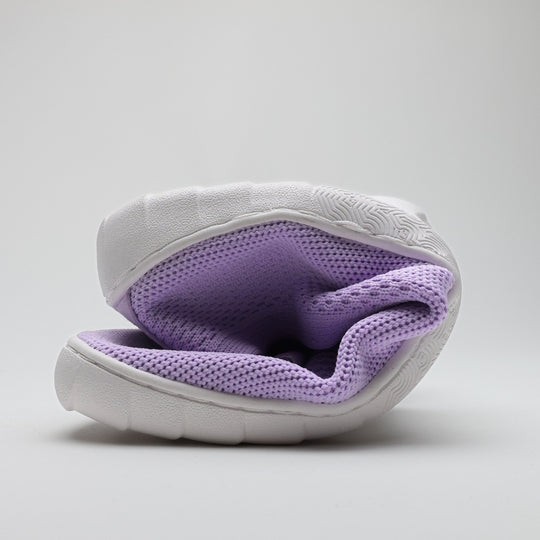Vaistoa Lempeä 3 slip-on barefoot shoes – lavender shoe folded to show flexibility of the sole