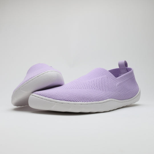 Vaistoa Lempeä 3 slip-on barefoot shoes – lavender shoes shown as a pair from an angled side view