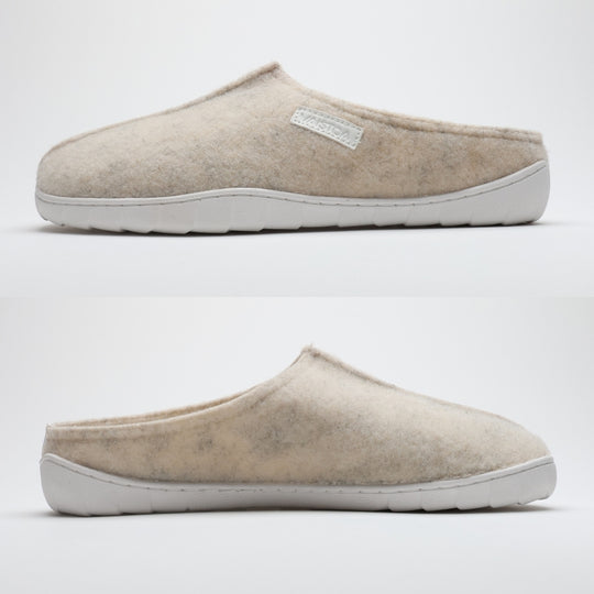 Vaistoa Toive felt barefoot slippers – vanilla grey felt slippers shown in side profile from both sides against a light background, showing the flat zero drop outsole