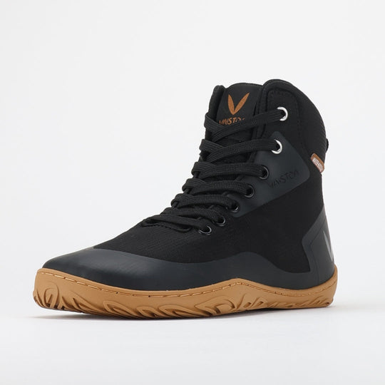 Vaistoa Tuohi barefoot trekking shoes black – single shoe, front angle view
