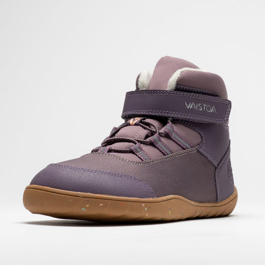 Vaistoa Ulappa 2 kids waterproof barefoot sneakers – single shoe shown from a front angle with the hook-and-loop strap, quick lacing and faux fur lining visible
